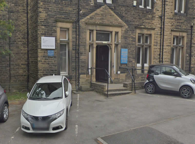 huddersfield-driving-test-centre